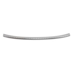 | Protection en chrome sur mesure pour seuil de chargement pour Kuga 3 depuis 2020, protège contre les rayures et les dommages, installation en quelques minutes.