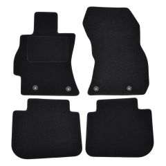 | Tapis De Sol Noir Velours Sur Mesure Pour Subaru Forester 2013-2018 4 pcs, Ajustement Précis, Base Antidérapante, Renforcée Dans la Zone de la Pédale, Avant et Arrière, Avec Attaches